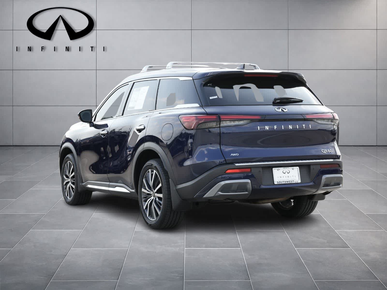 Thumbnail: 2023 INFINITI QX60 - 5