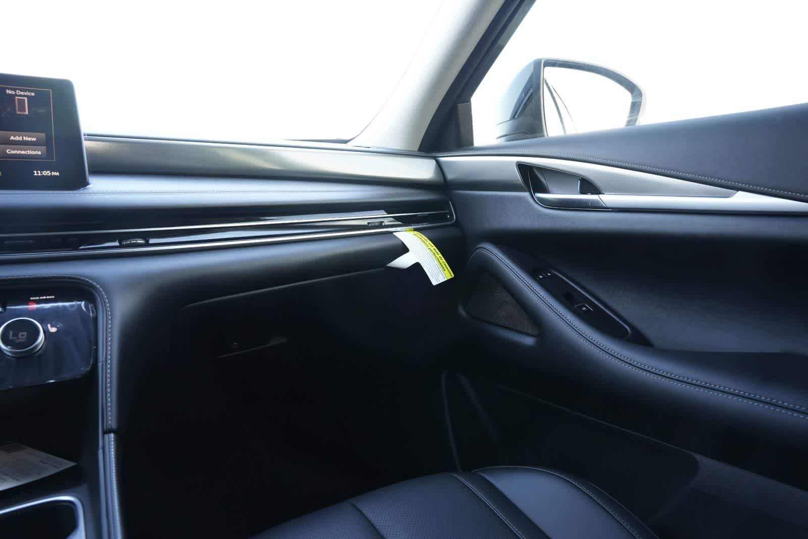 Thumbnail: 2026 INFINITI QX60 - 8