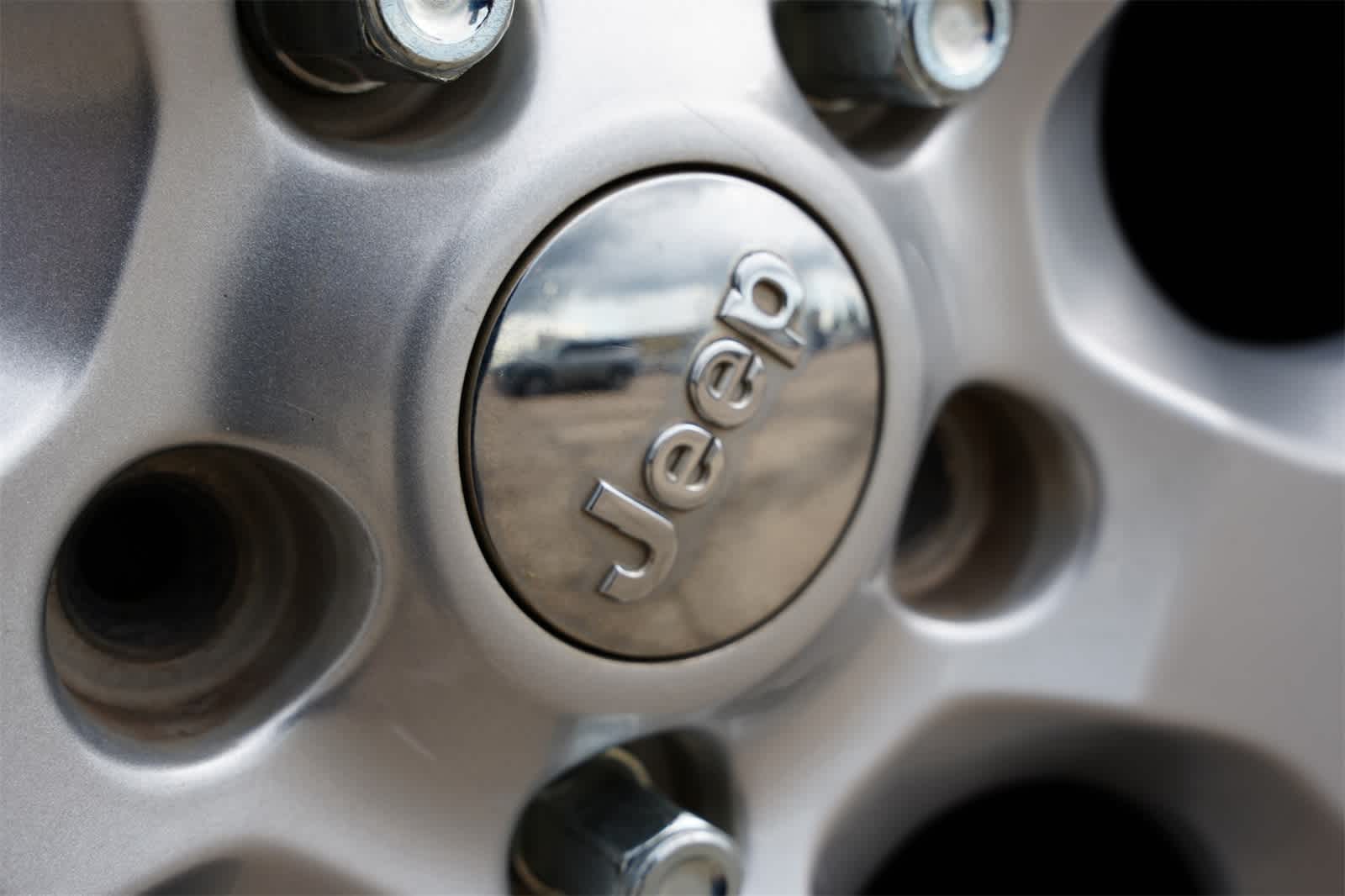 Thumbnail: 2014 Jeep Wrangler - 19