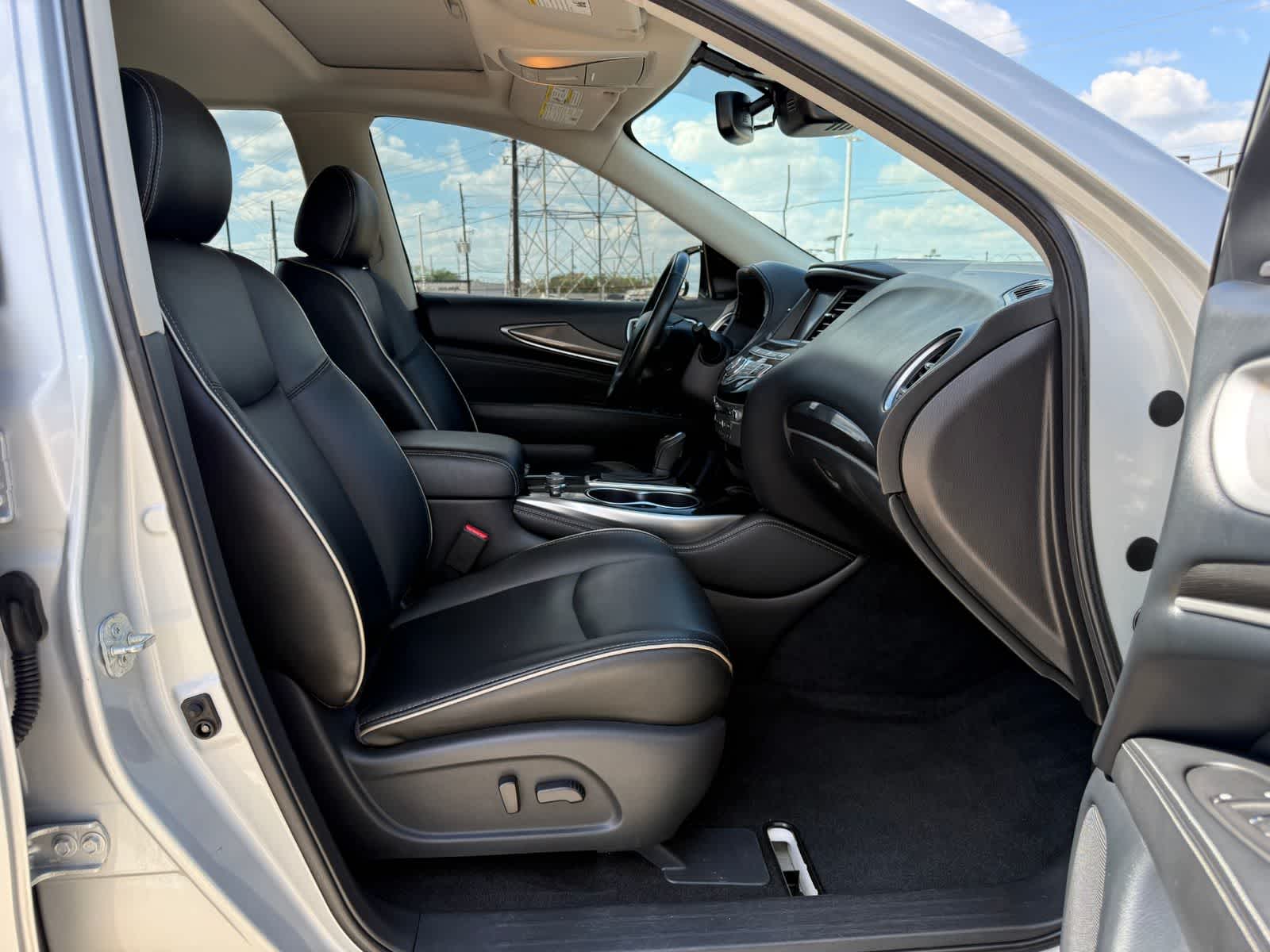 Thumbnail: 2020 INFINITI QX60 - 19