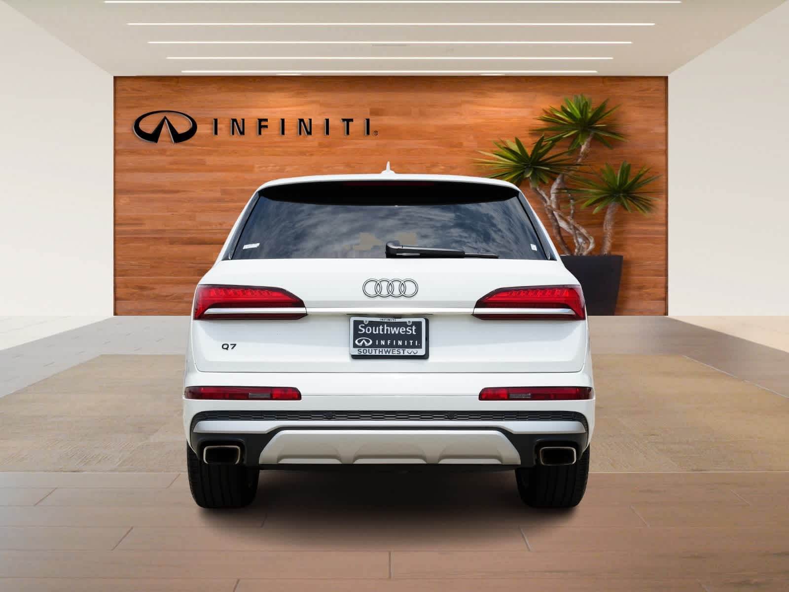 Thumbnail: 2025 Audi Q7 - 6