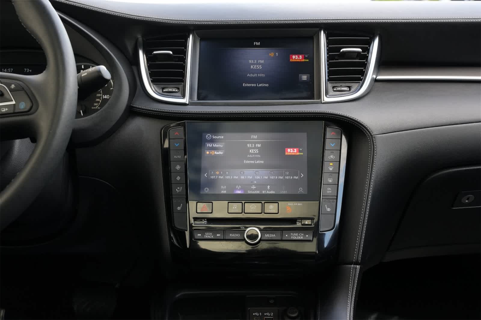 Thumbnail: 2023 INFINITI QX50 - 13