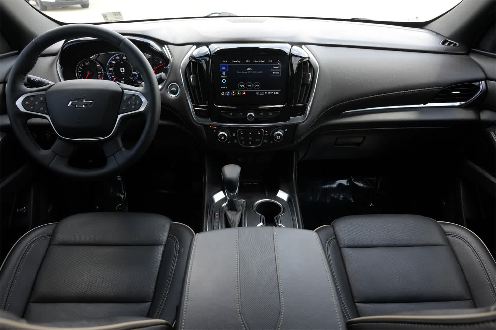 Thumbnail: 2023 Chevrolet Traverse - 7