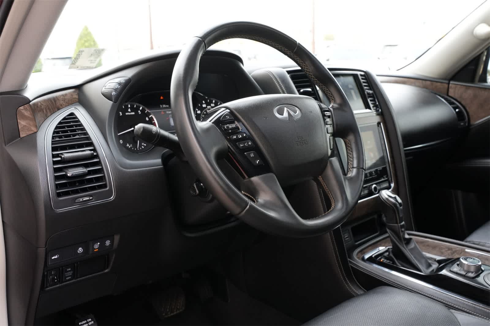 Thumbnail: 2021 INFINITI QX80 - 15