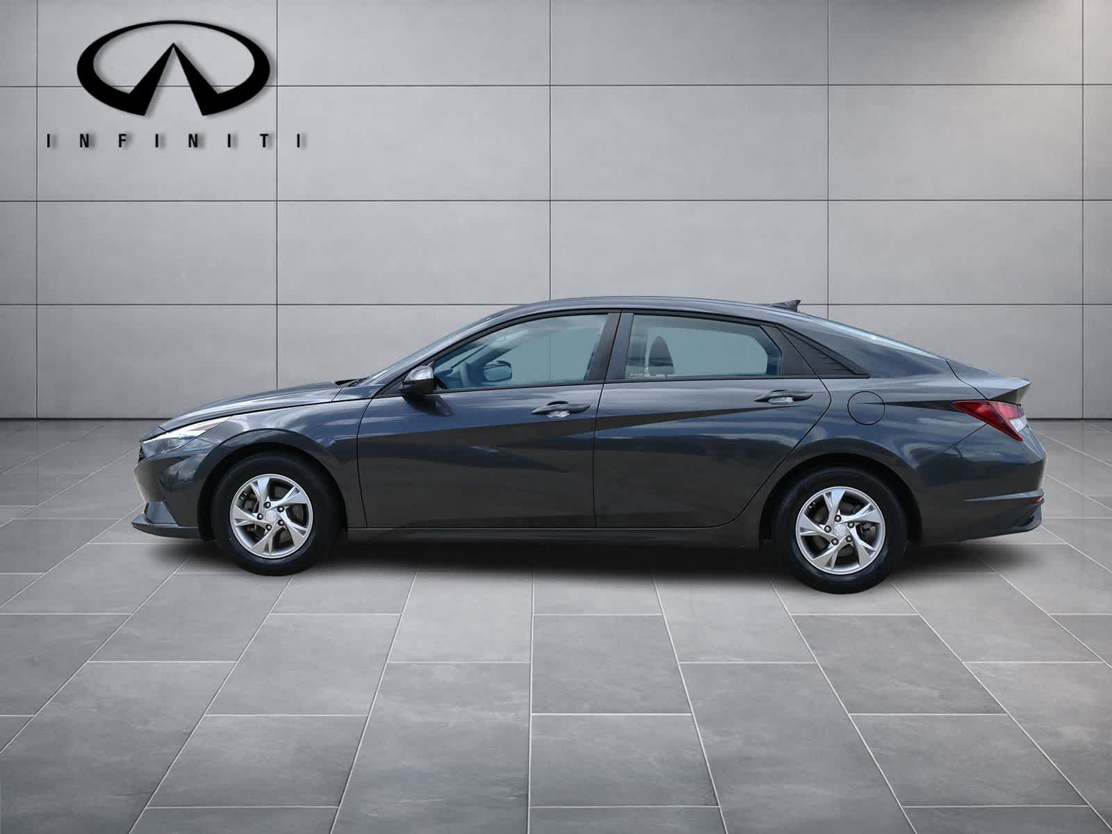 Thumbnail: 2021 Hyundai Elantra - 4