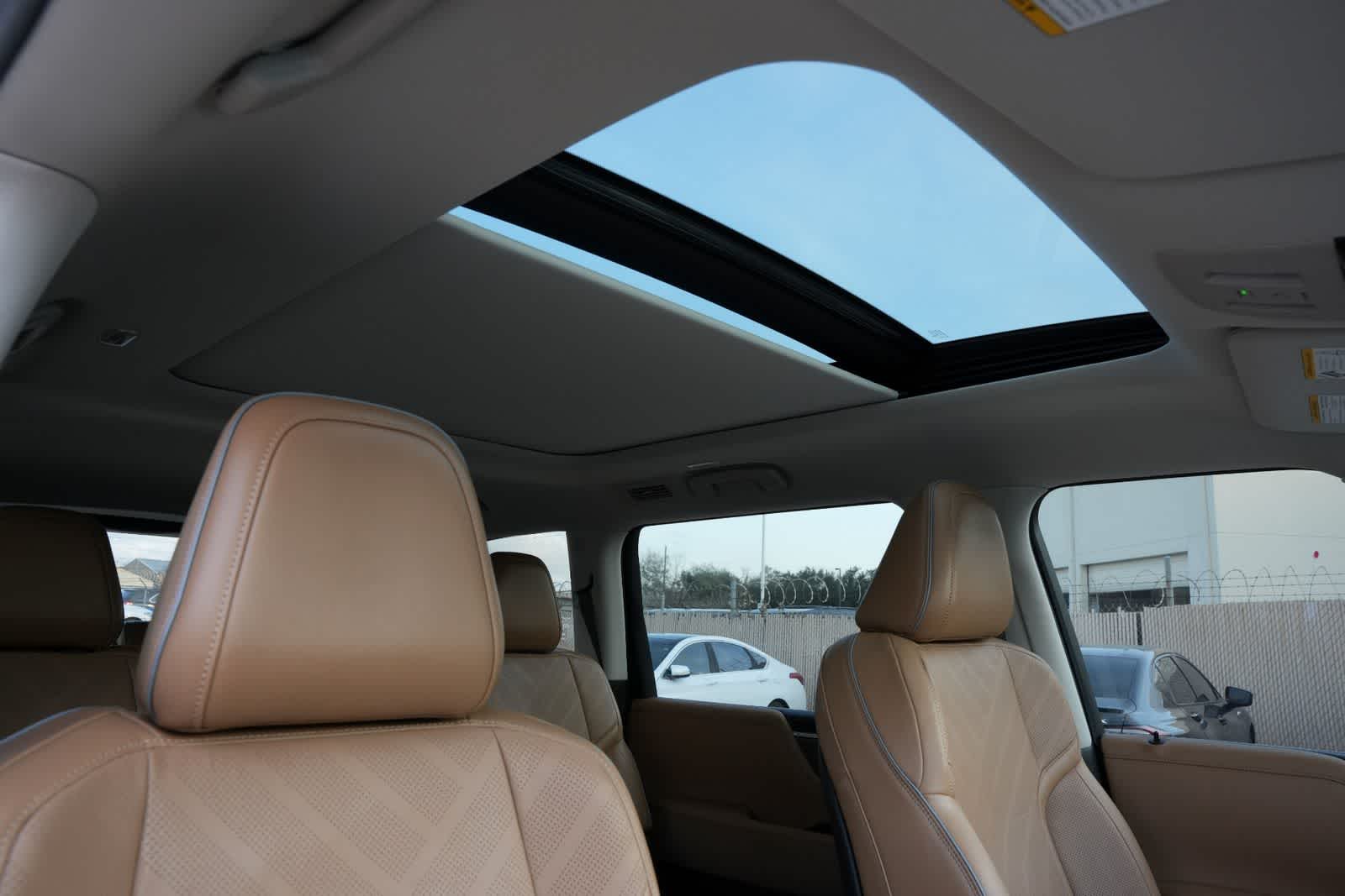 Thumbnail: 2026 INFINITI QX80 - 24