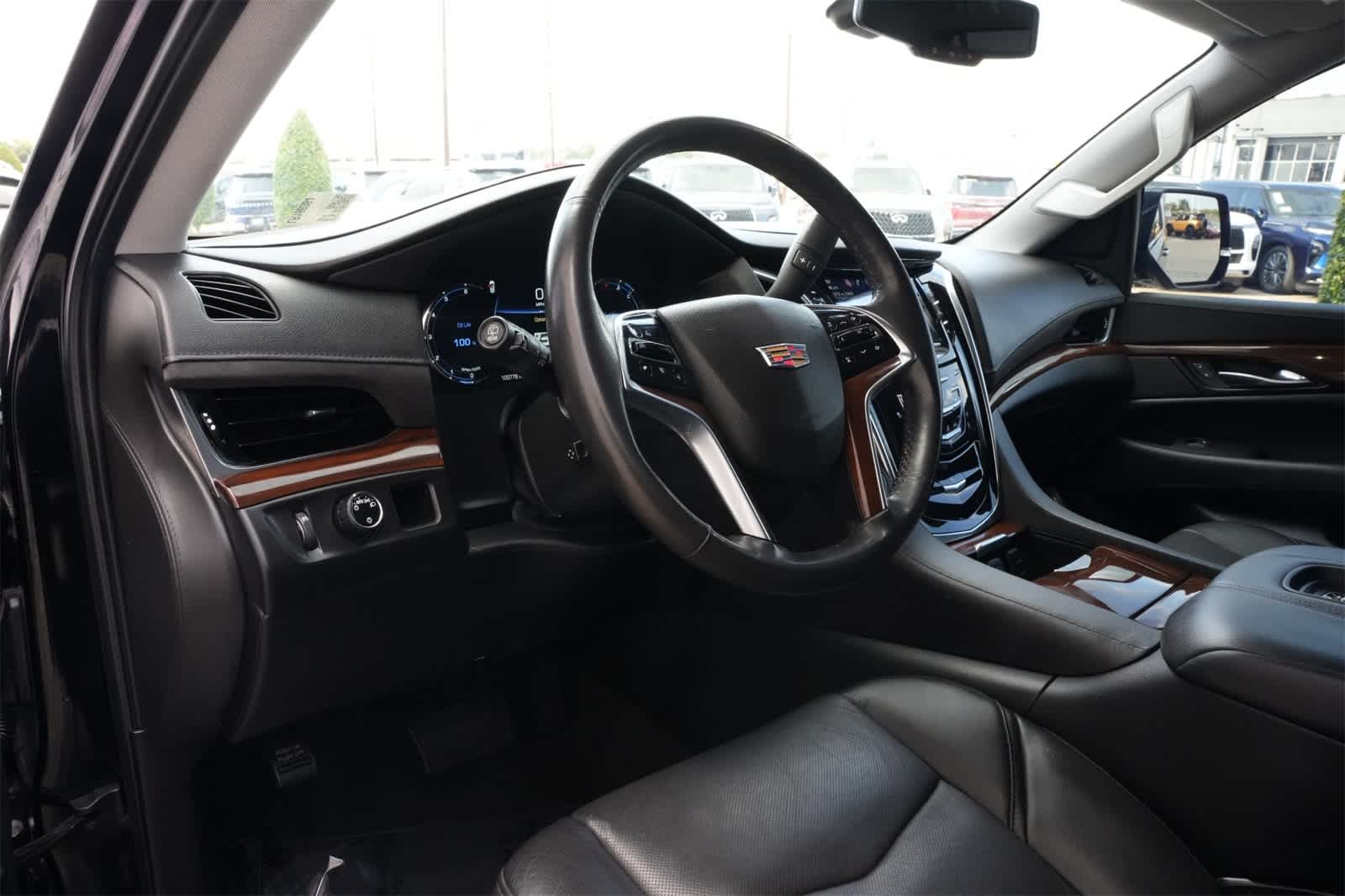 Thumbnail: 2020 Cadillac Escalade - 16