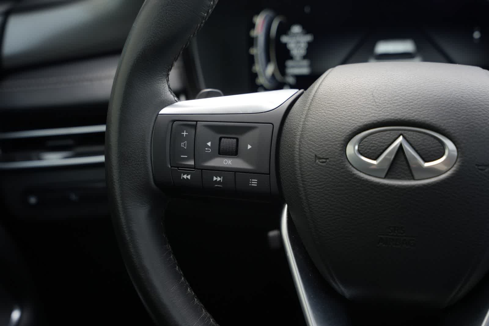 Thumbnail: 2025 INFINITI QX60 - 8