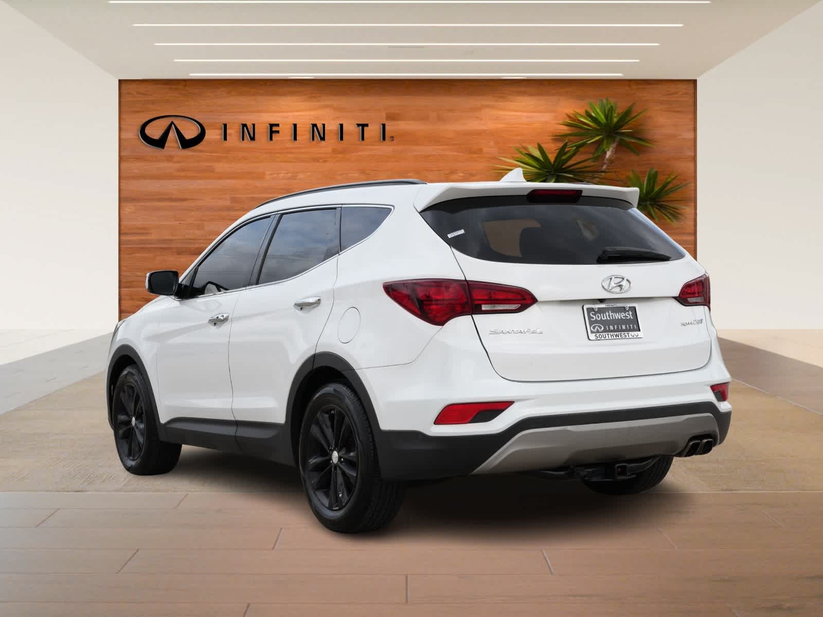 Thumbnail: 2017 Hyundai Santa Fe - 5