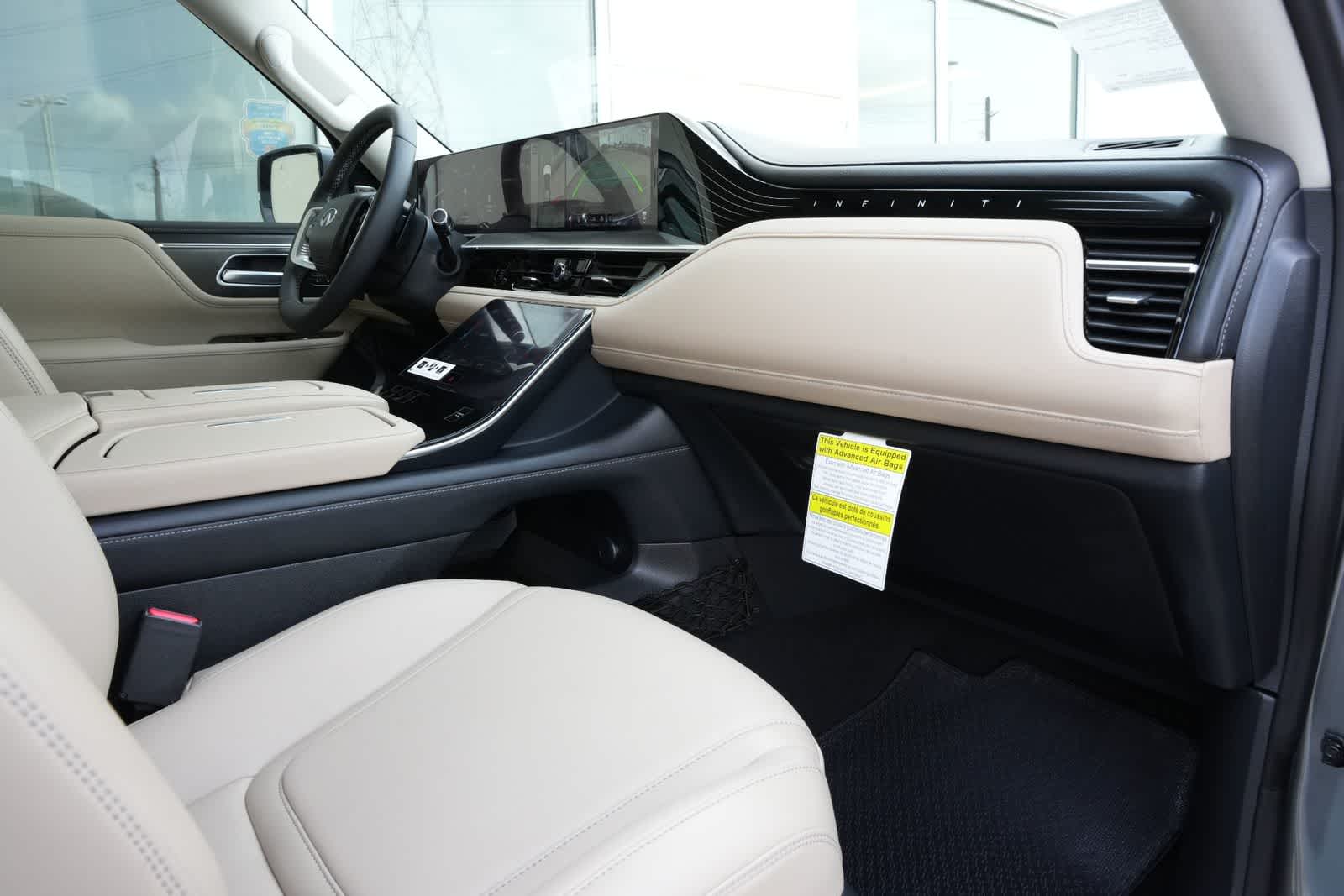 Thumbnail: 2026 INFINITI QX80 - 22