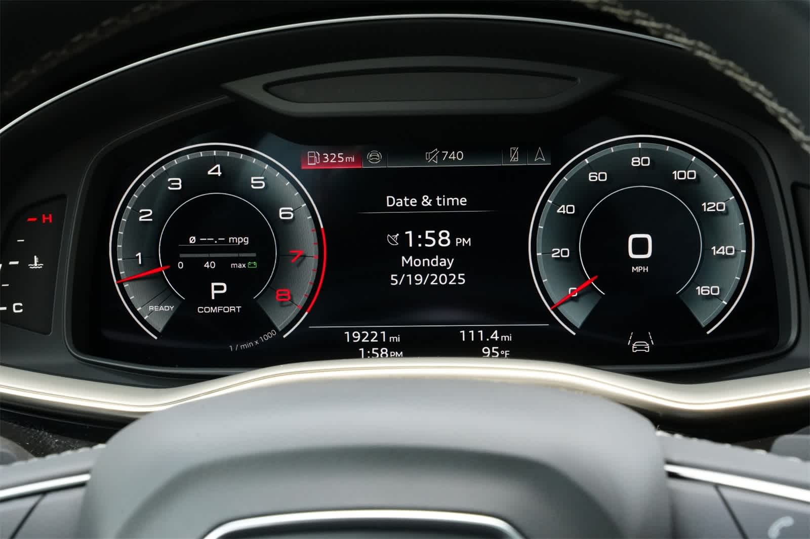 Thumbnail: 2025 Audi Q7 - 12