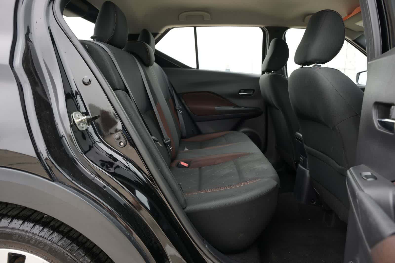 Thumbnail: 2020 Nissan Kicks - 18