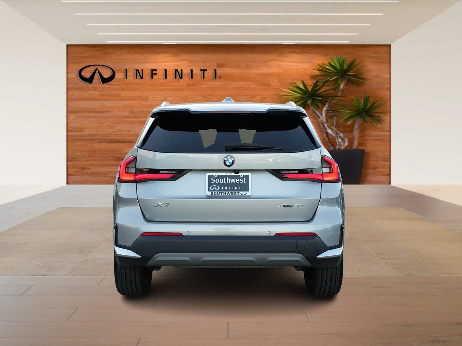 Thumbnail: 2023 BMW X1 - 6