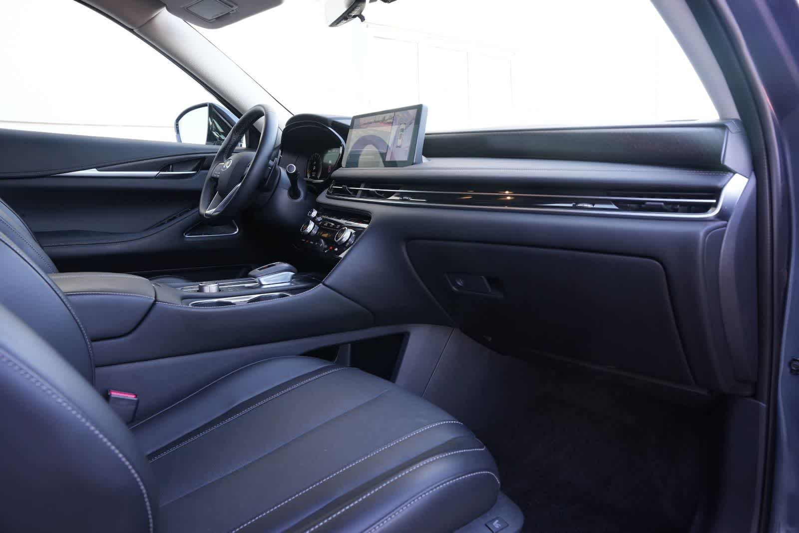 Thumbnail: 2025 INFINITI QX60 - 22
