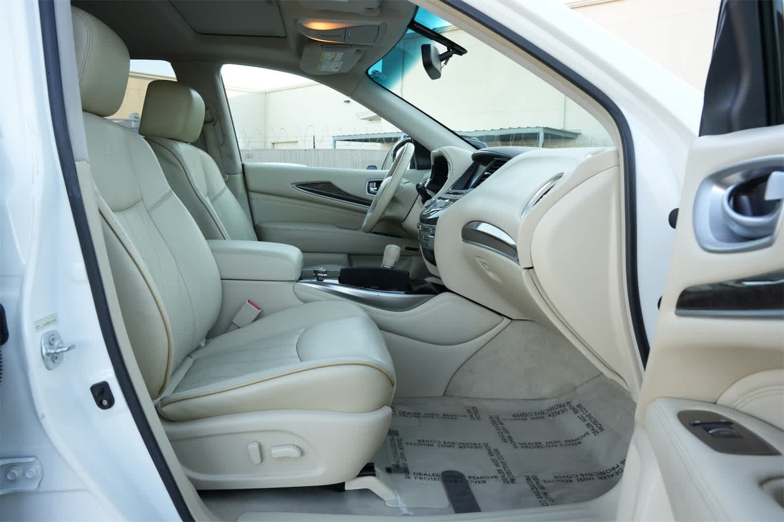 Thumbnail: 2013 INFINITI JX35 - 21