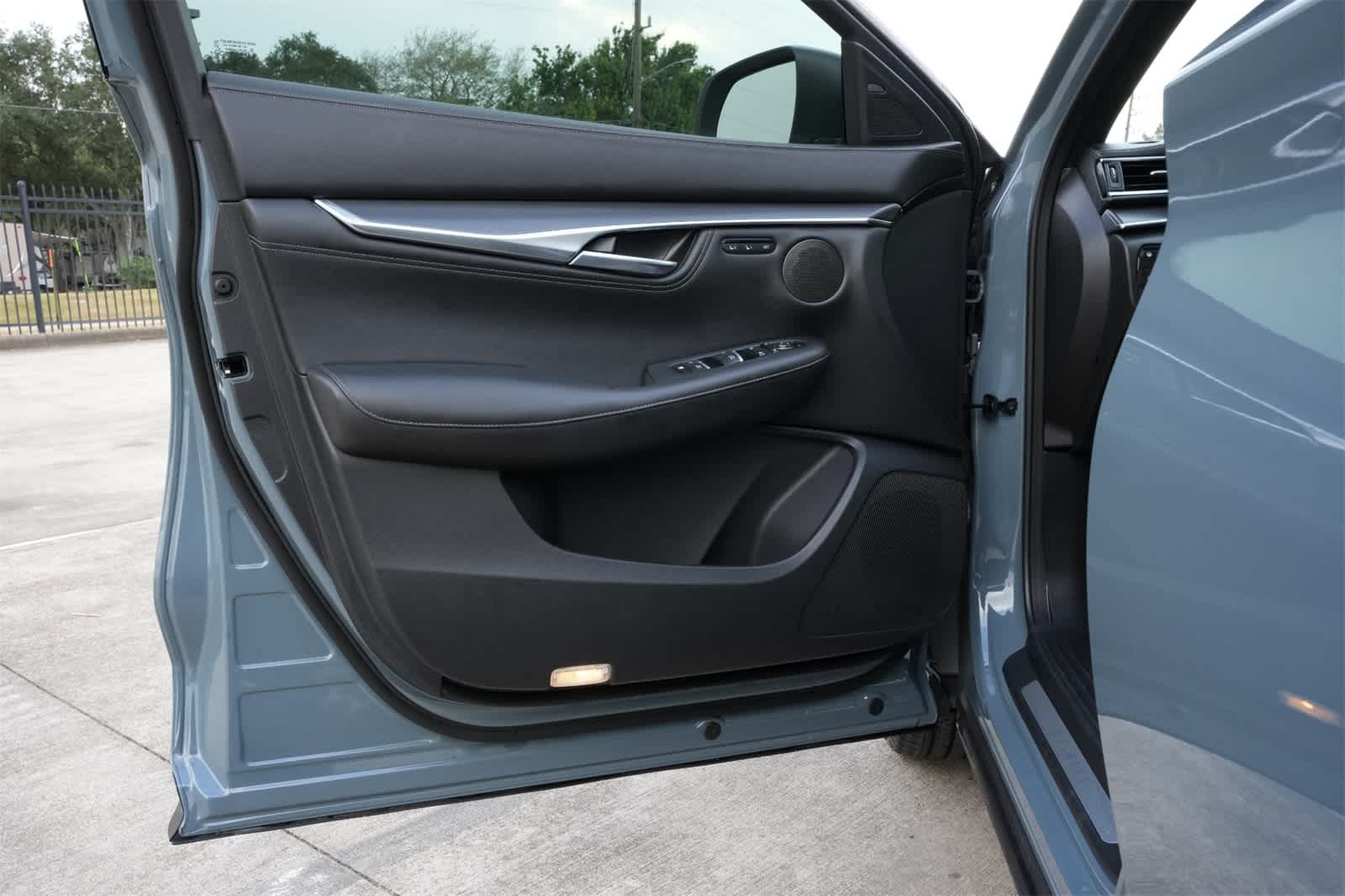 Thumbnail: 2025 INFINITI QX55 - 18