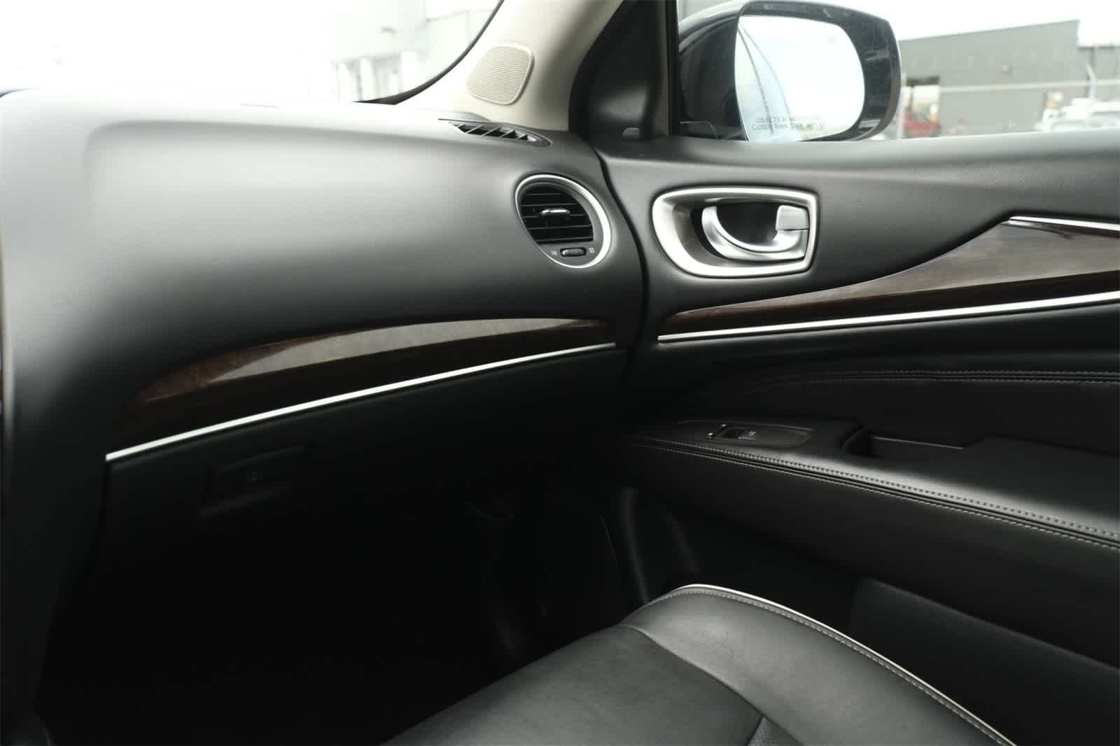 Thumbnail: 2019 INFINITI QX60 - 7