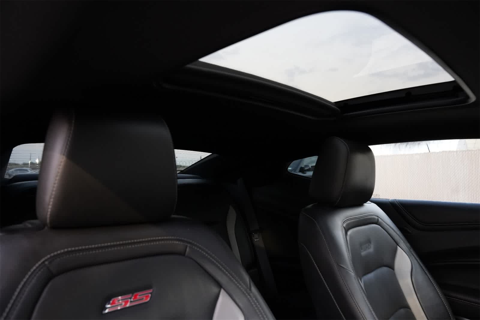 Thumbnail: 2017 Chevrolet Camaro - 23