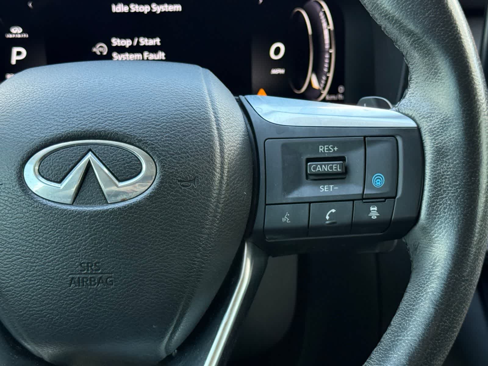 Thumbnail: 2023 INFINITI QX60 - 10