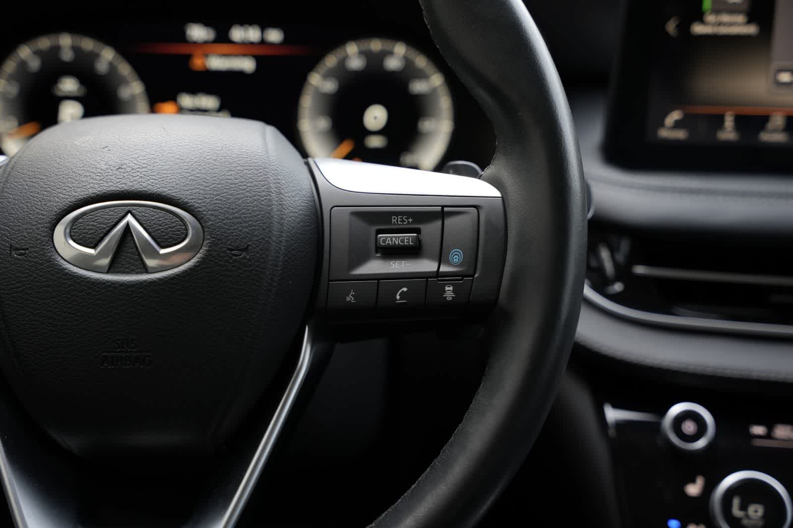 Thumbnail: 2023 INFINITI QX60 - 11