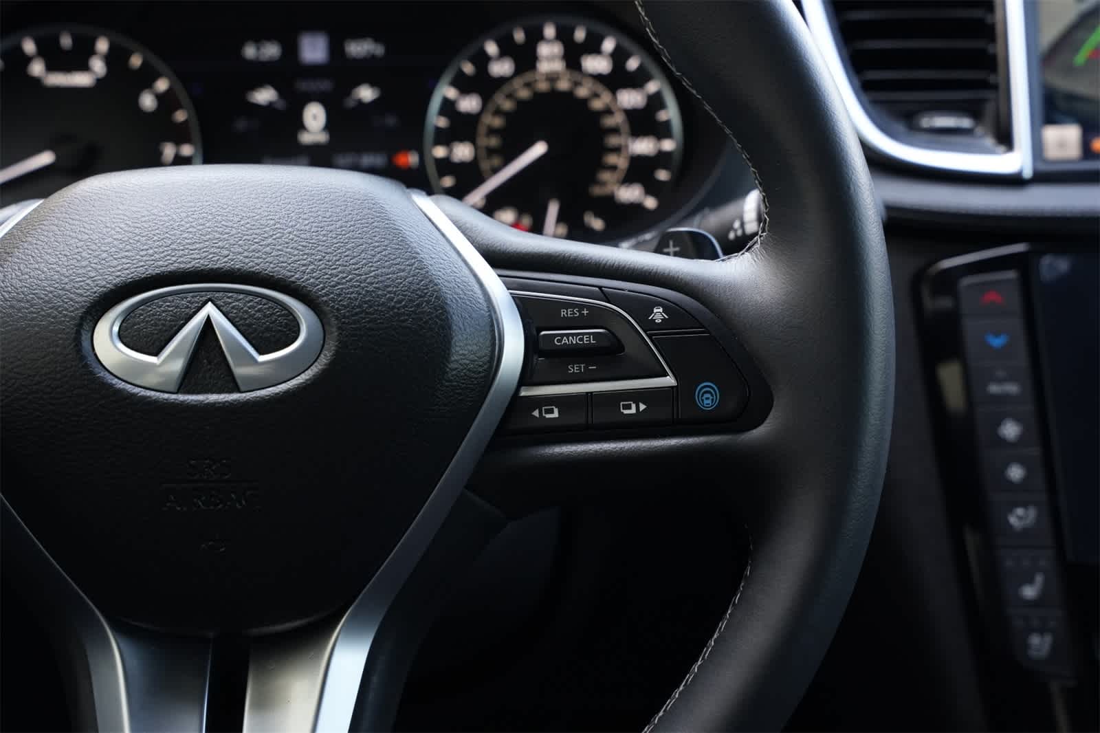 Thumbnail: 2024 INFINITI QX50 - 11