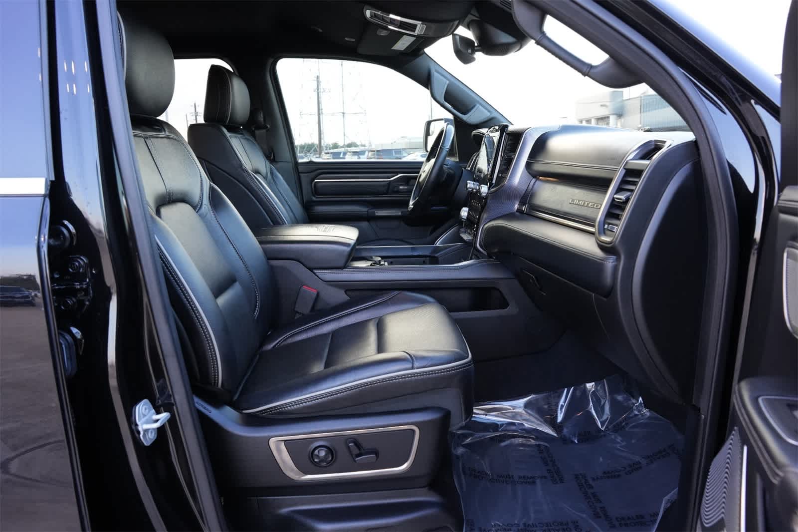 Thumbnail: 2019 RAM 1500 - 23