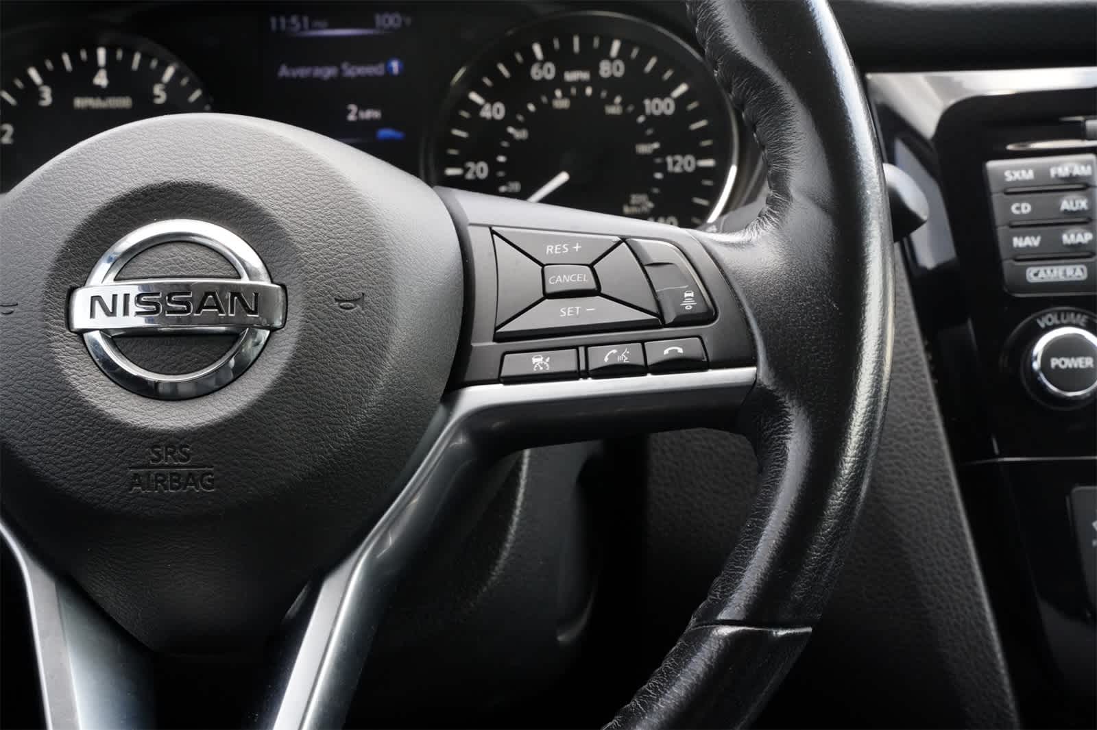 2018 Nissan Rogue Sport SL 11