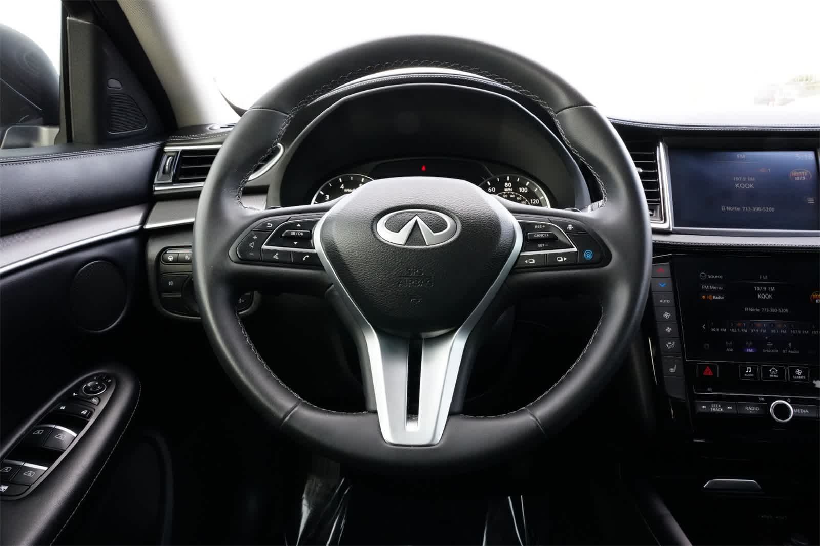 Thumbnail: 2022 INFINITI QX50 - 9