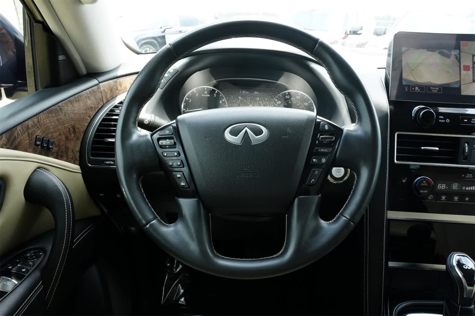 2022 INFINITI QX80 Premium Select 9