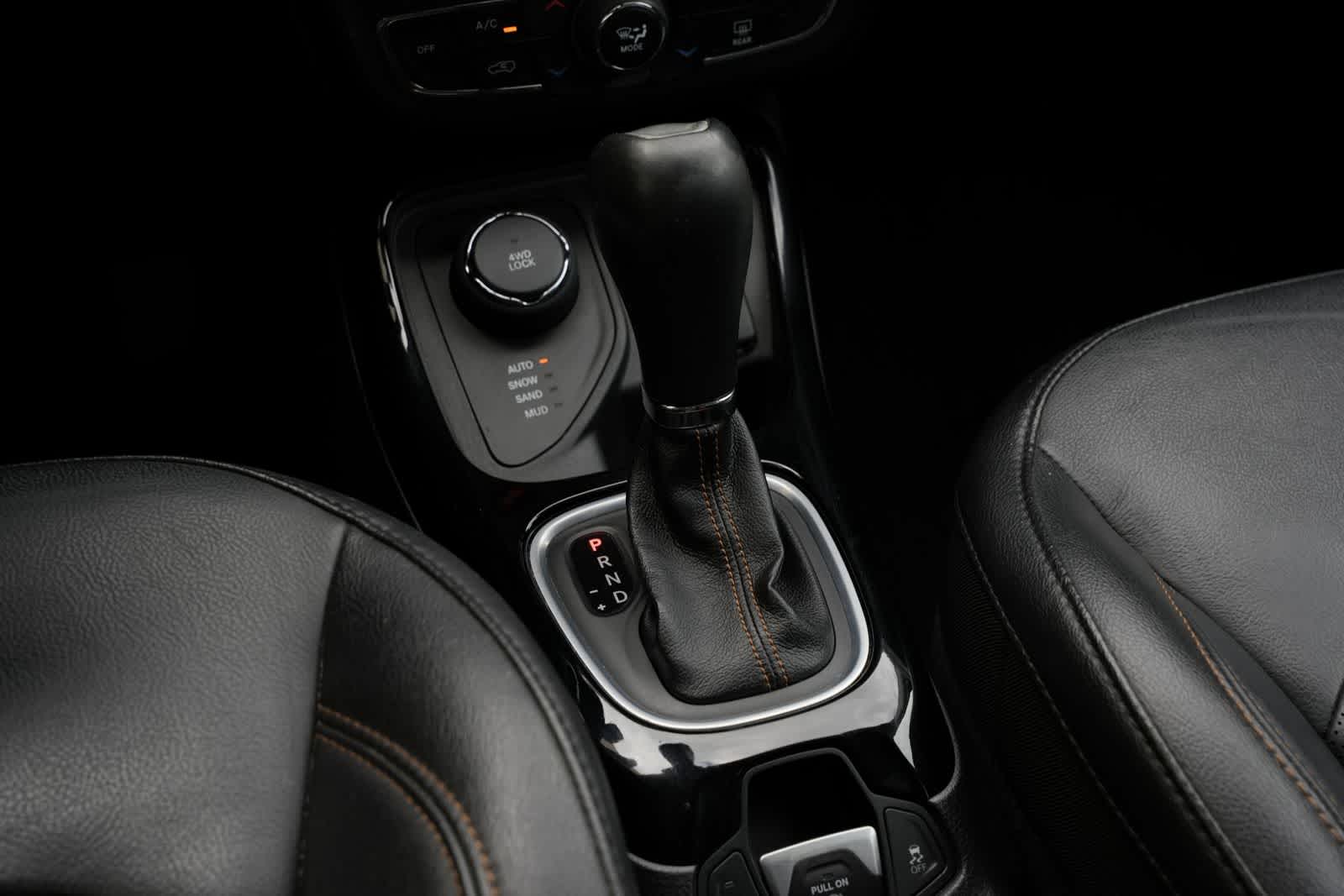 Thumbnail: 2020 Jeep Compass - 15