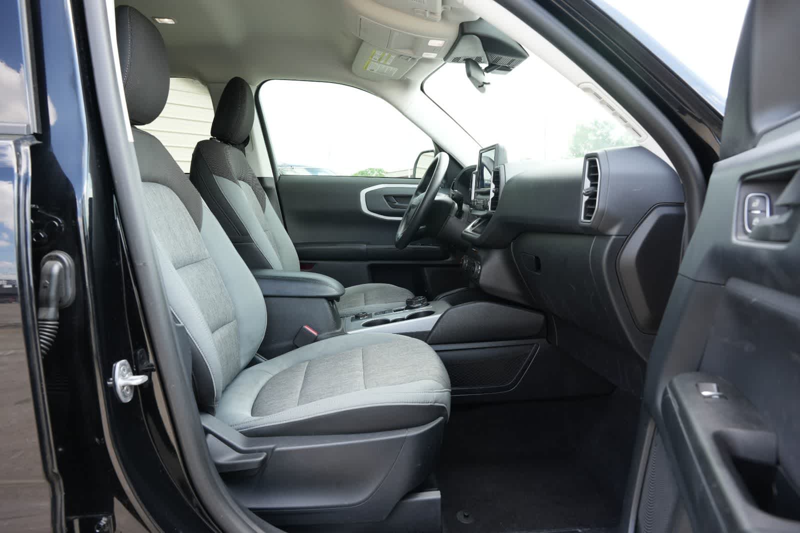 Thumbnail: 2021 Ford Bronco Sport - 22