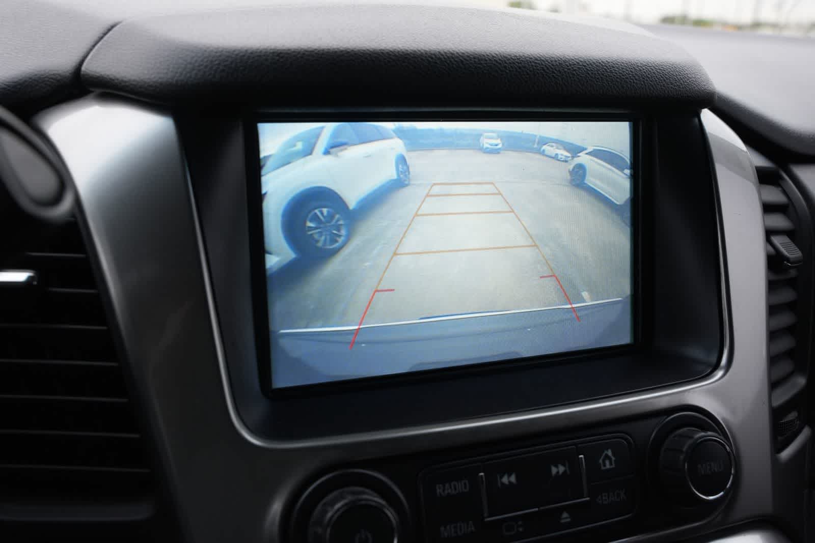 Thumbnail: 2019 Chevrolet Suburban - 14