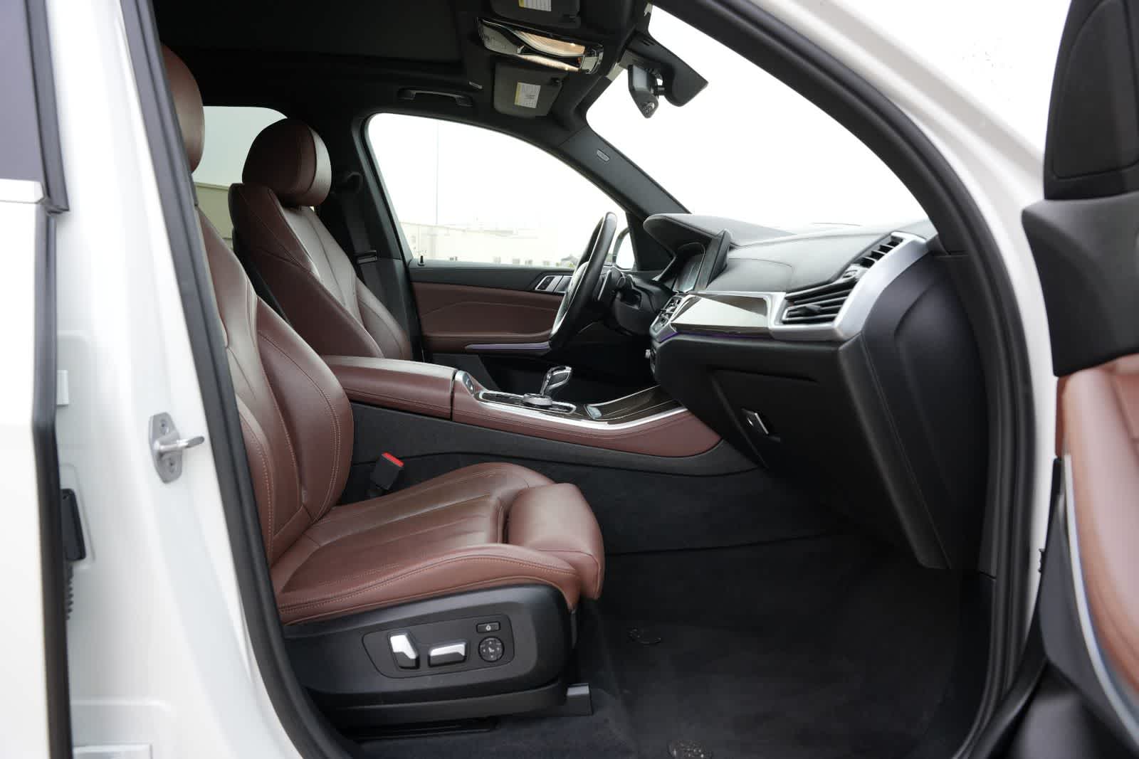 Thumbnail: 2022 BMW X5 - 25