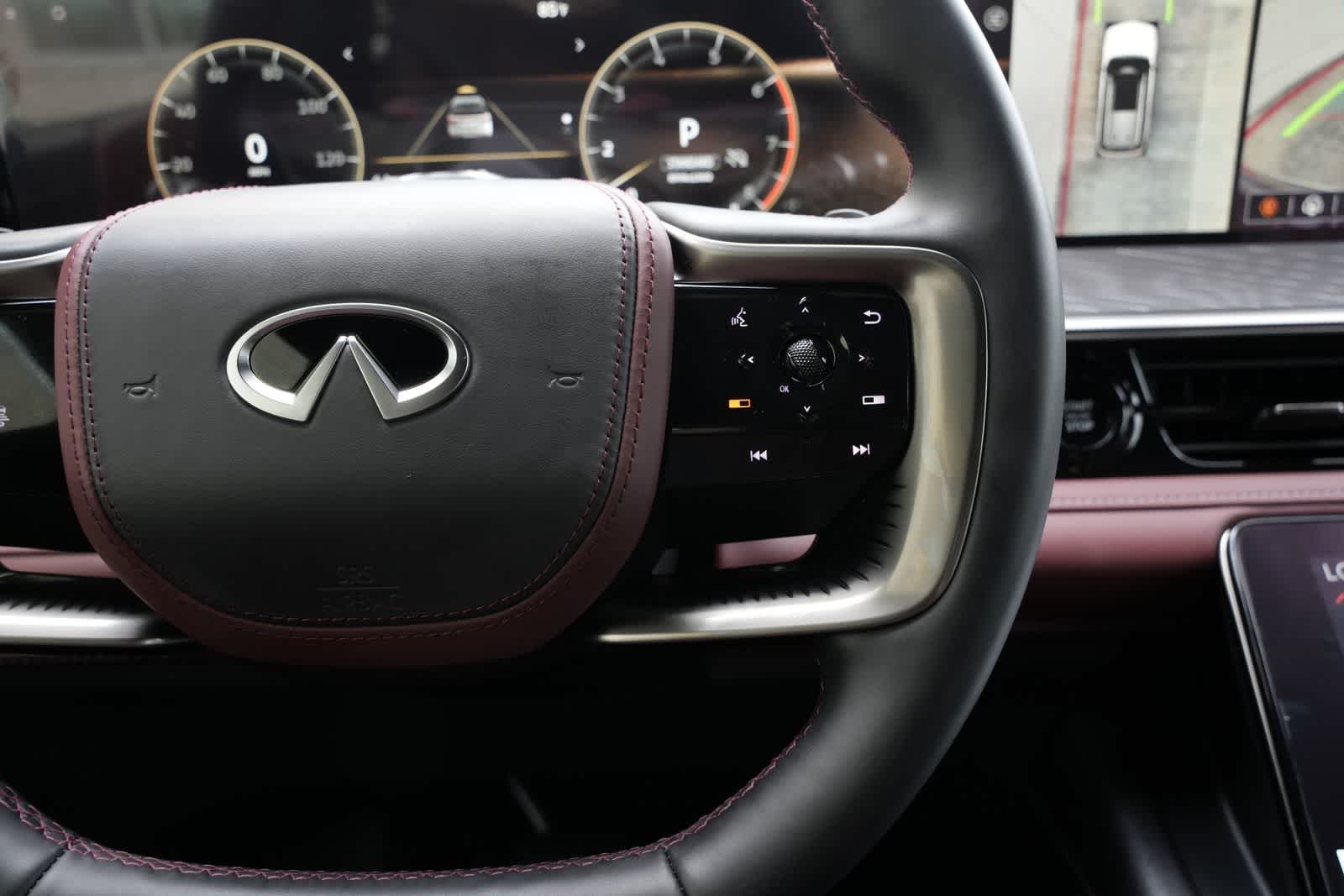 Thumbnail: 2026 INFINITI QX80 - 11