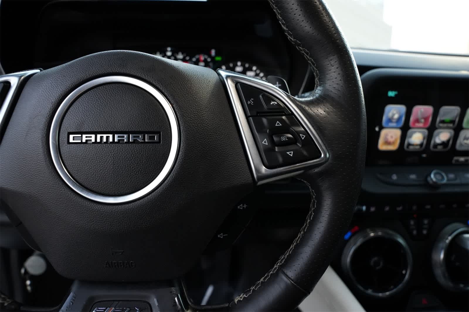 Thumbnail: 2017 Chevrolet Camaro - 10
