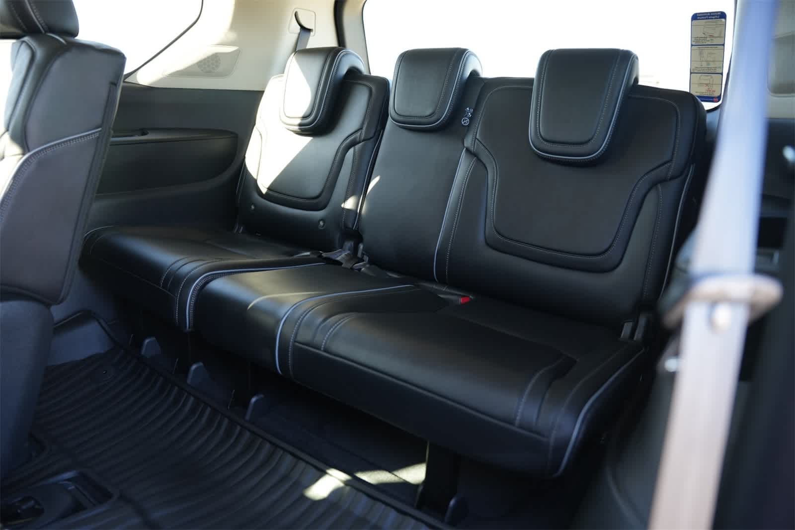 2025 INFINITI QX80 Luxe 20
