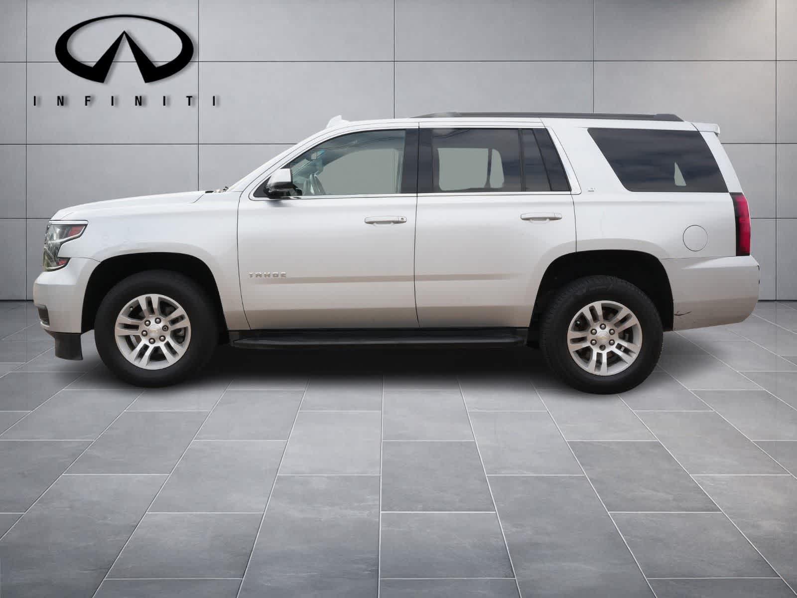 Thumbnail: 2019 Chevrolet Tahoe - 4