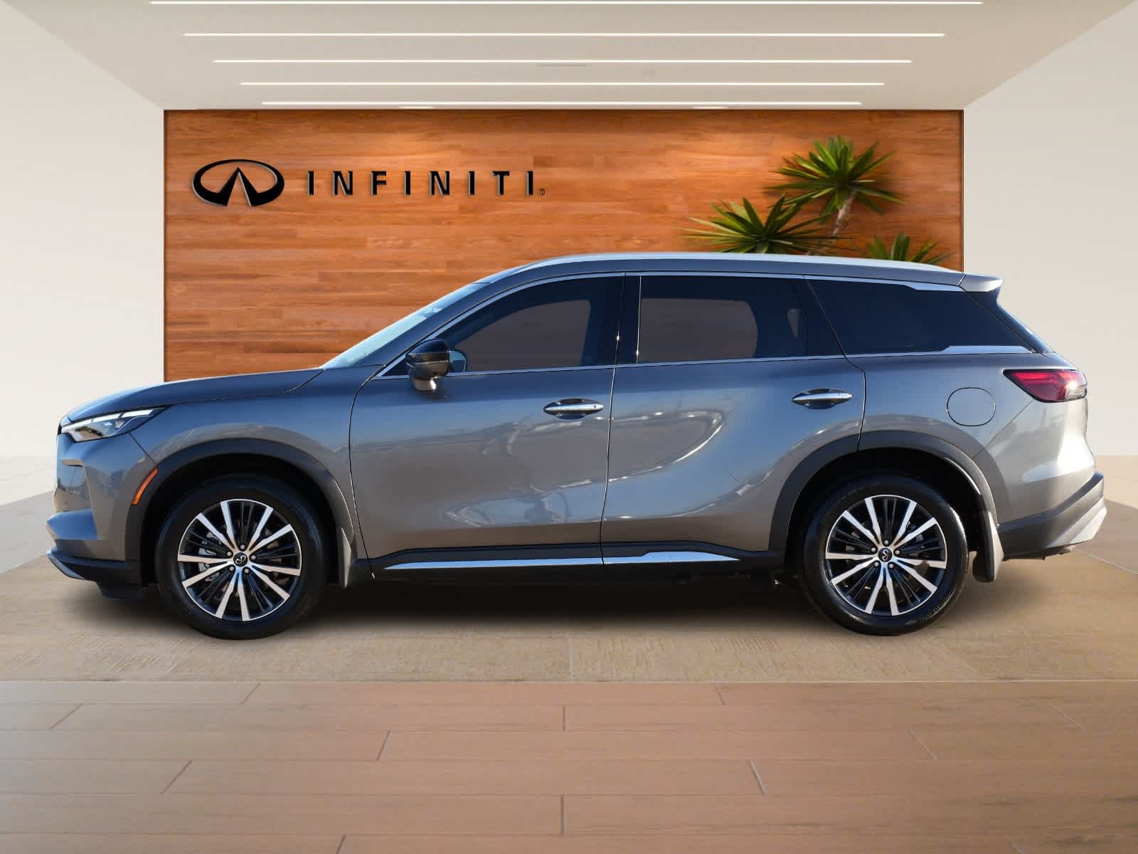 Thumbnail: 2025 INFINITI QX60 - 4