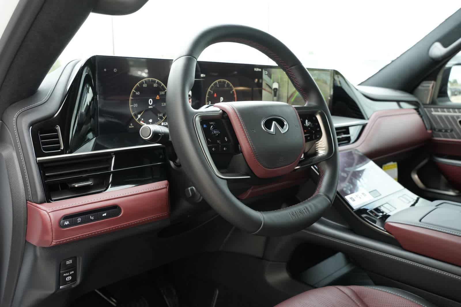 Thumbnail: 2026 INFINITI QX80 - 16