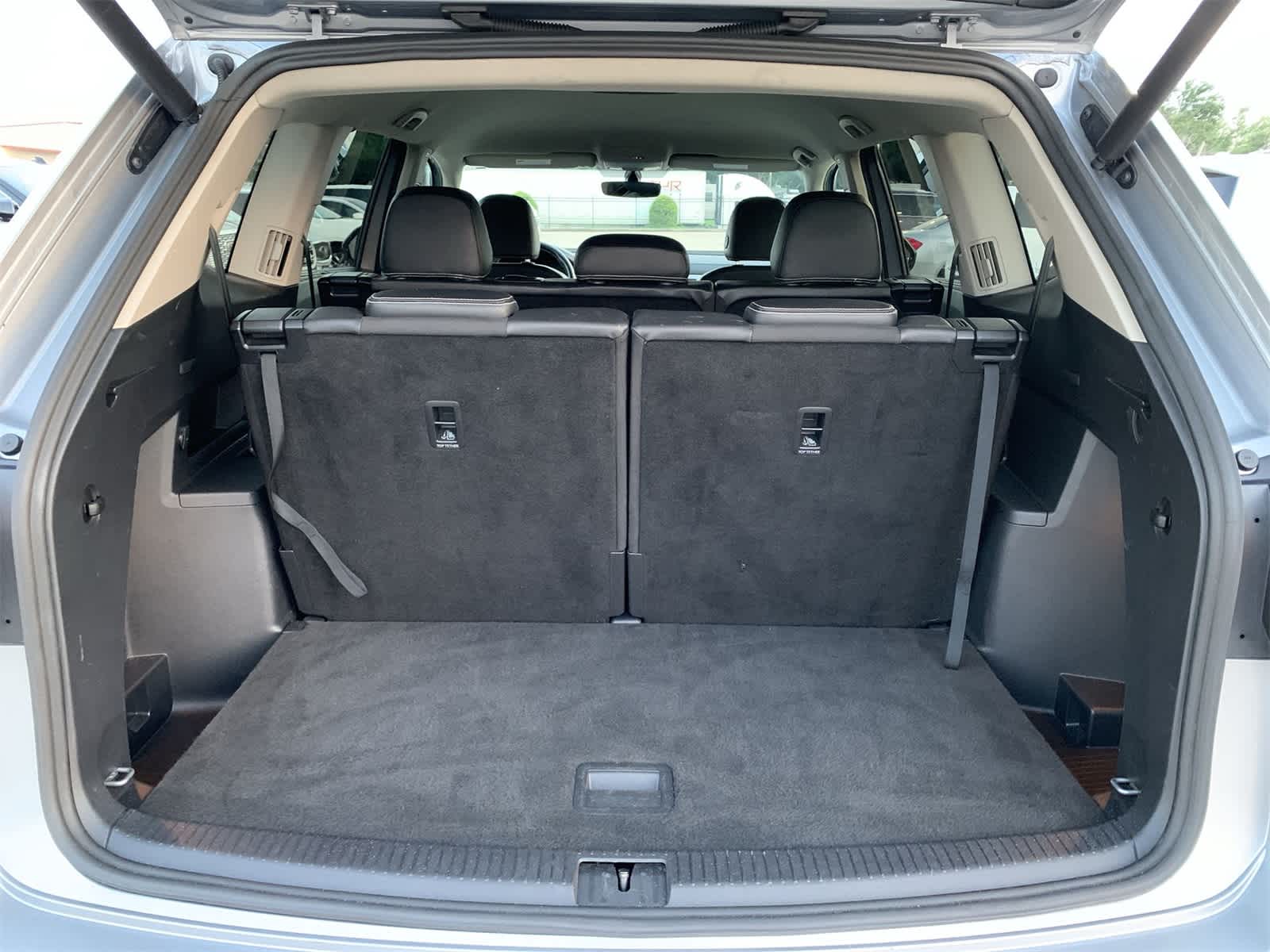 2021 Volkswagen Atlas SE 22