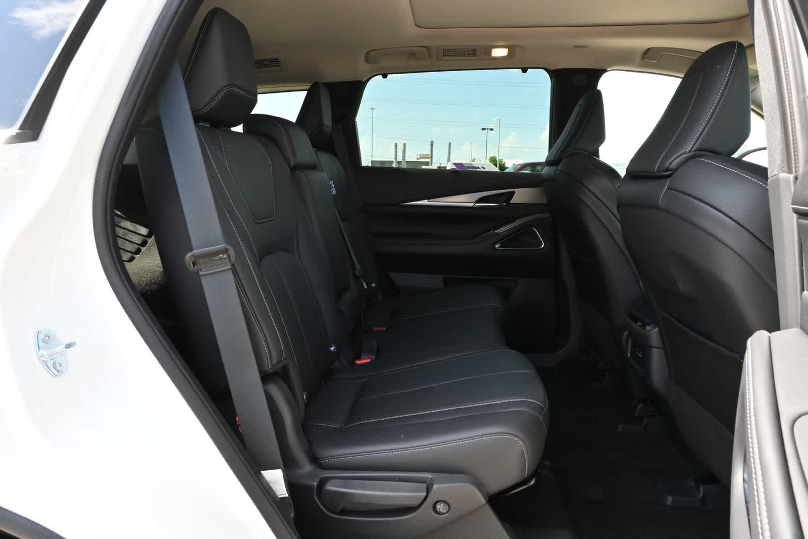 Thumbnail: 2025 INFINITI QX60 - 20