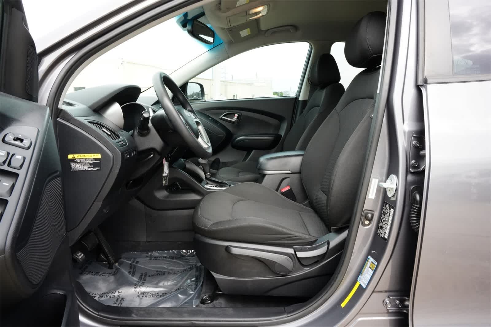 Thumbnail: 2014 Hyundai Tucson - 17