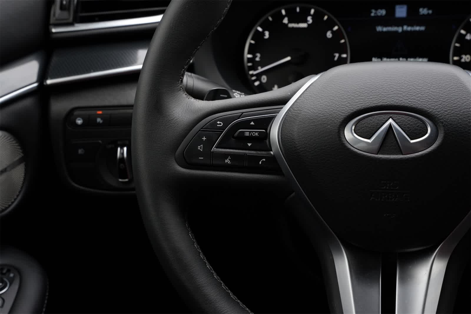 Thumbnail: 2025 INFINITI QX50 - 10