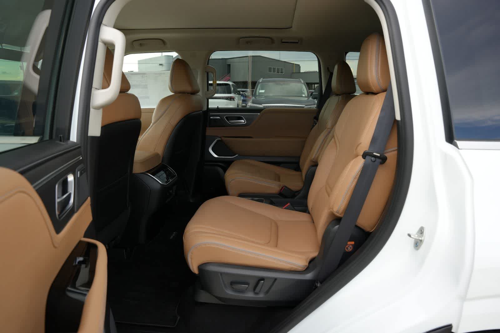 Thumbnail: 2027 INFINITI QX80 - 19