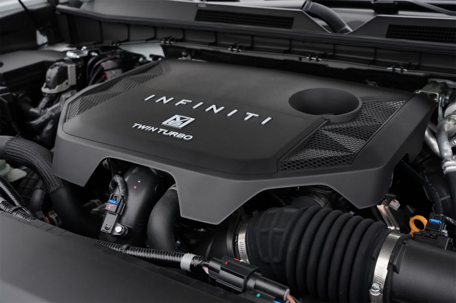 Thumbnail: 2026 INFINITI QX80 - 26