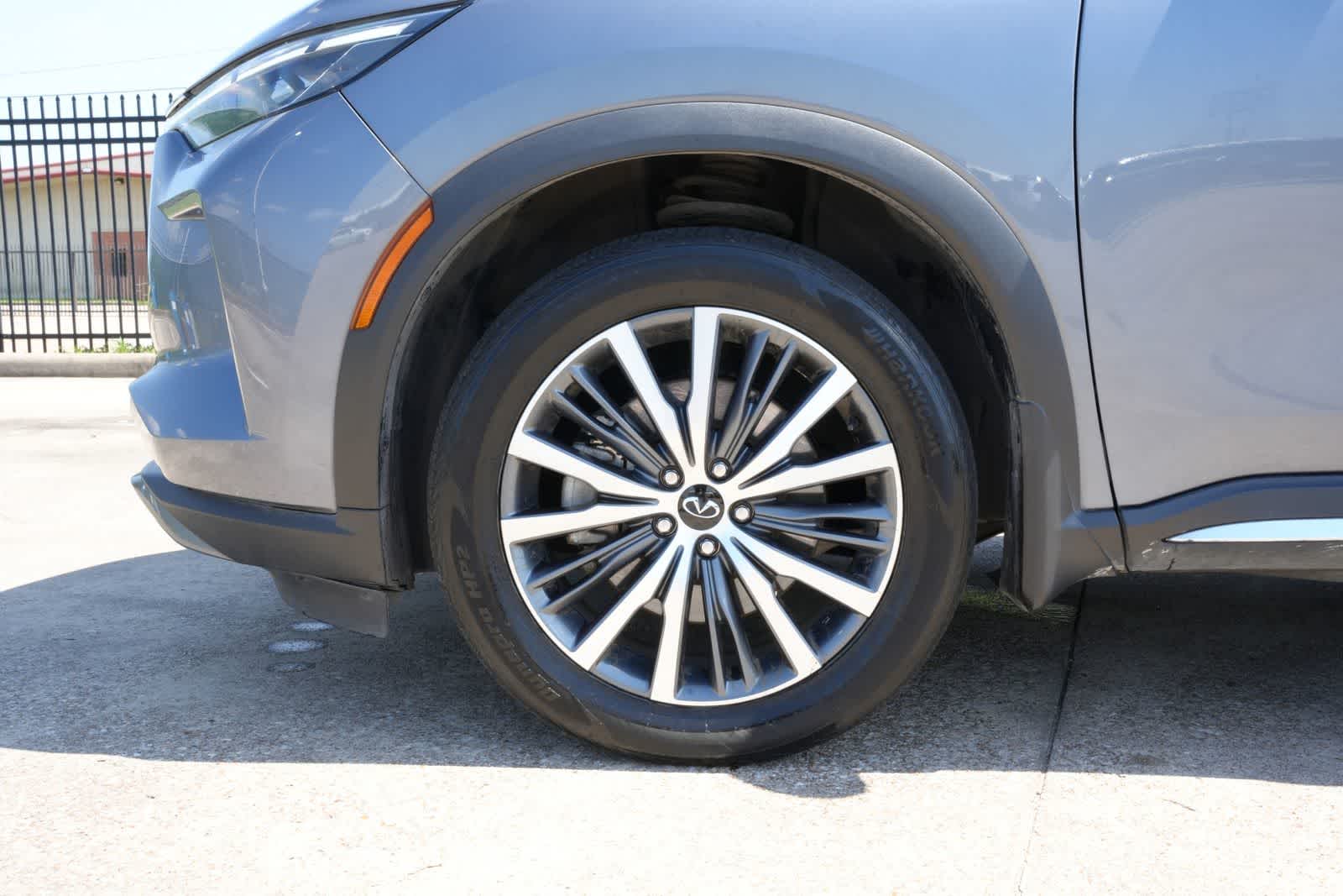 Thumbnail: 2023 INFINITI QX60 - 25