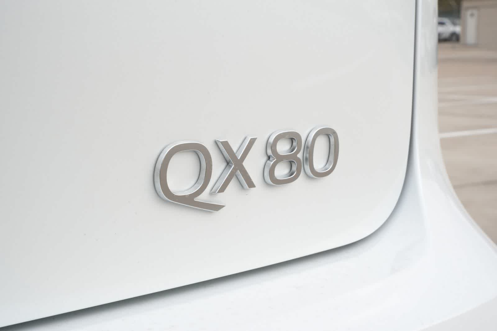 Thumbnail: 2026 INFINITI QX80 - 20