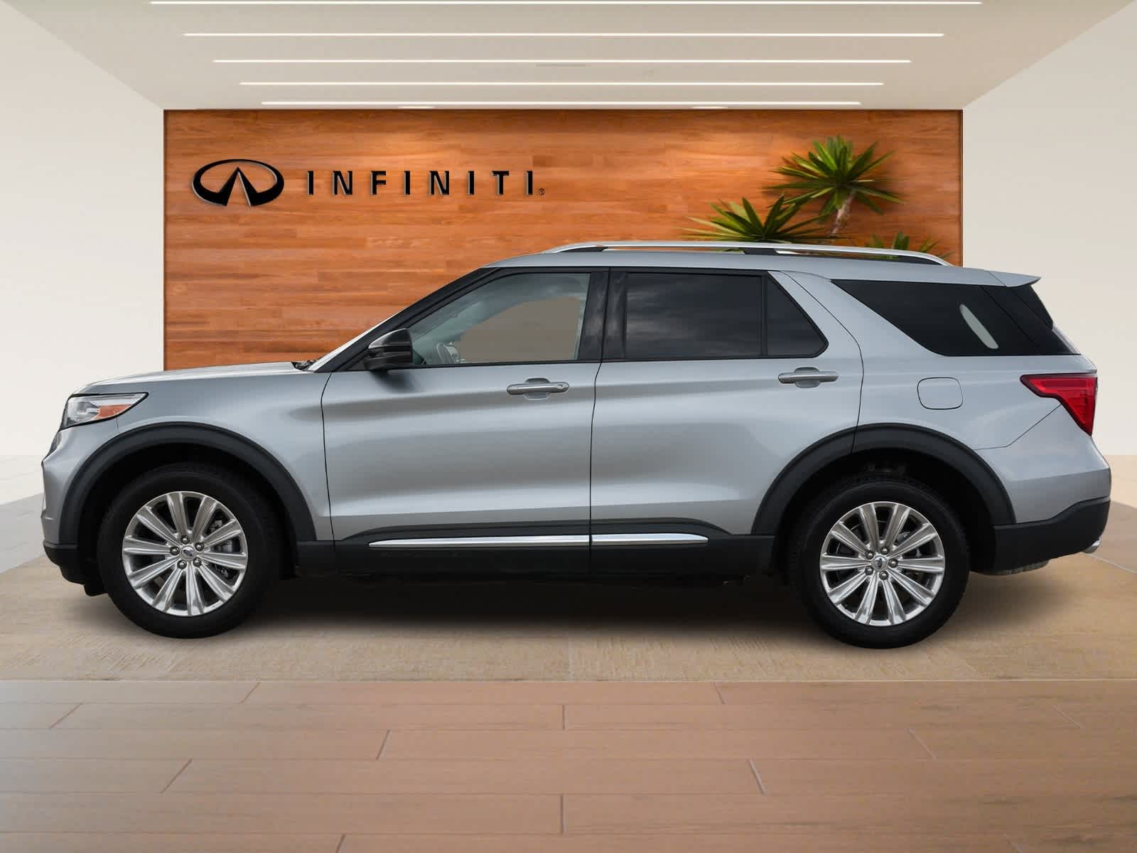 Thumbnail: 2022 Ford Explorer - 4