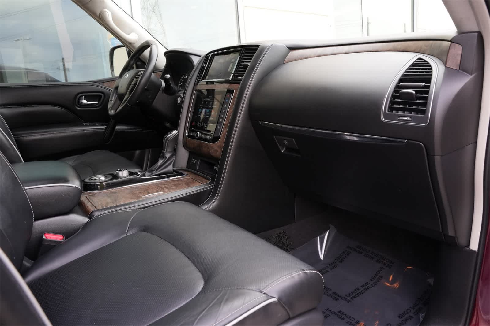 Thumbnail: 2021 INFINITI QX80 - 22