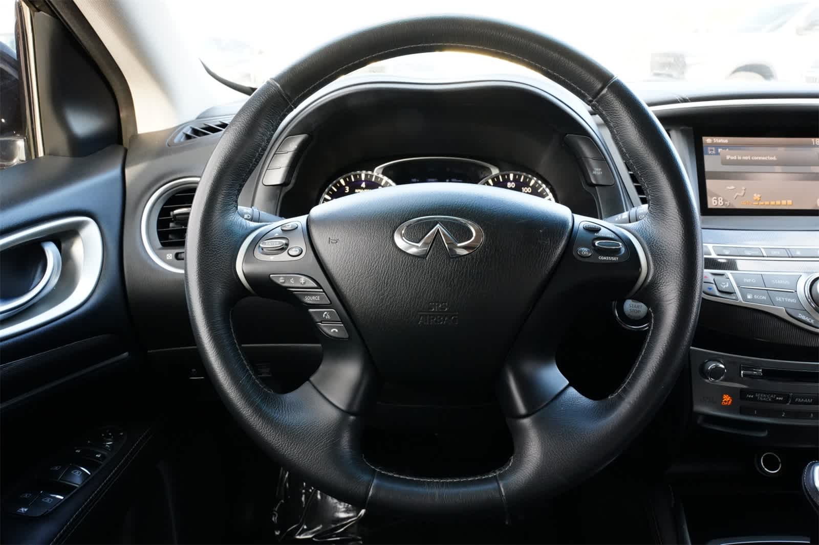 Thumbnail: 2016 INFINITI QX60 - 9